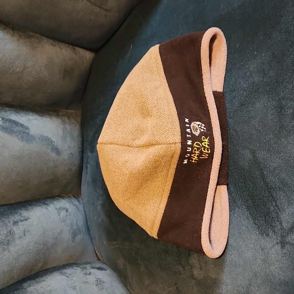 Mountain Hardwear Hat